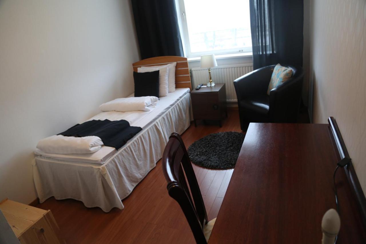 Vingaker Hotell Kültér fotó