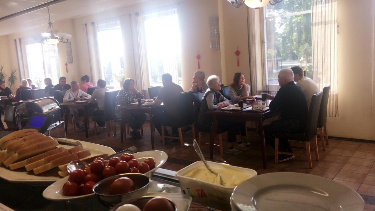 Vingaker Hotell Kültér fotó